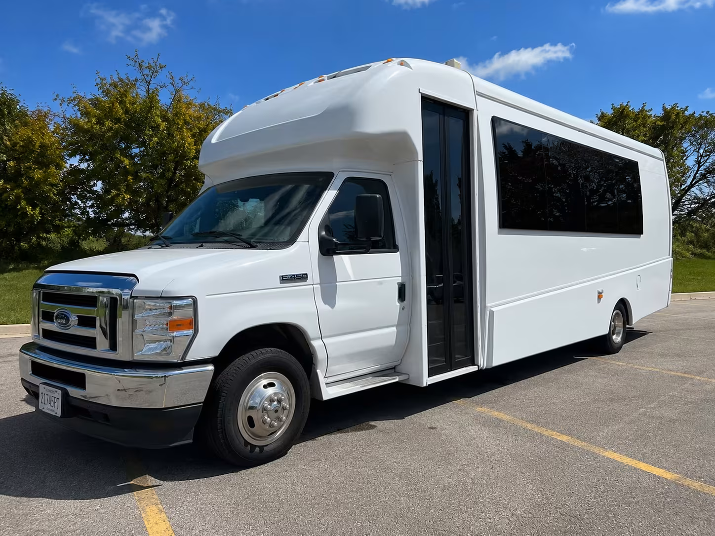 santa rosa party buses for wine country concert nights