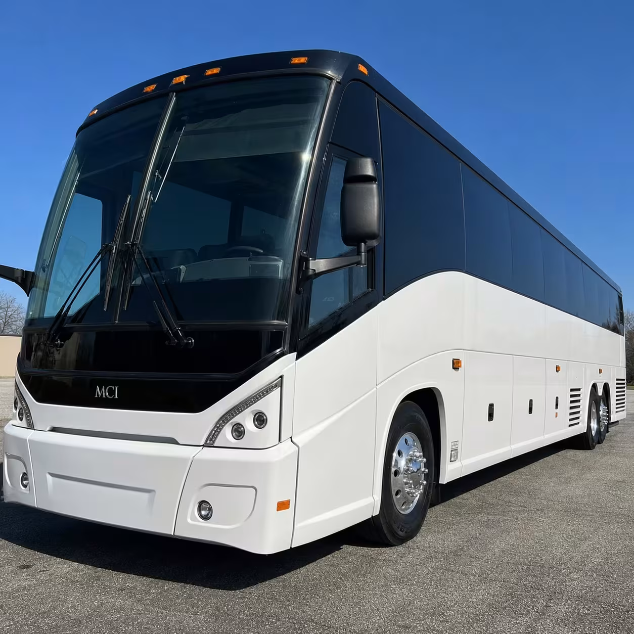 santa rosa shuttle buses to sonoma county airport sts